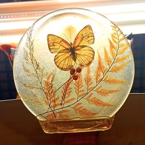 1970s LUCITE VINTAGE NAPKIN/LETTER HOLDER--BUTTERFLY DESIGN